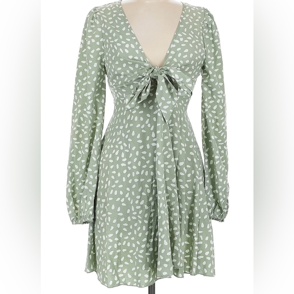 SHEIN Light Green and White Patterned Long Sleeve Dress